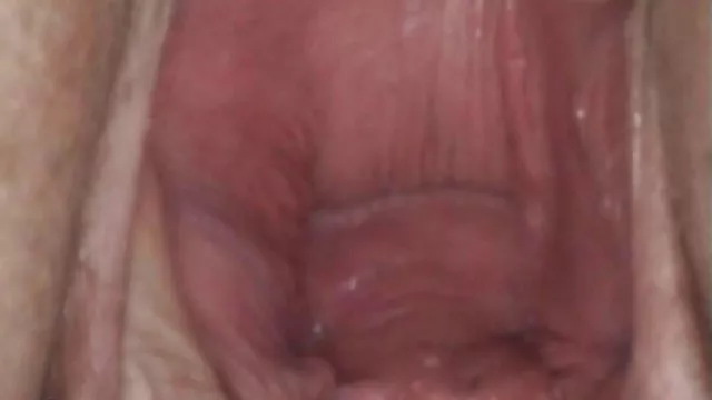 兩個黑人摧毀了一個白色