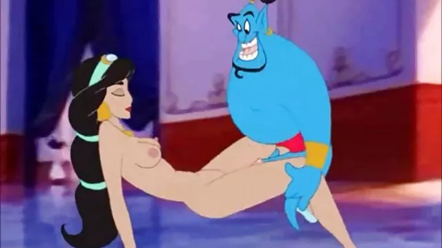 性感的金發女郎得到角質和自慰