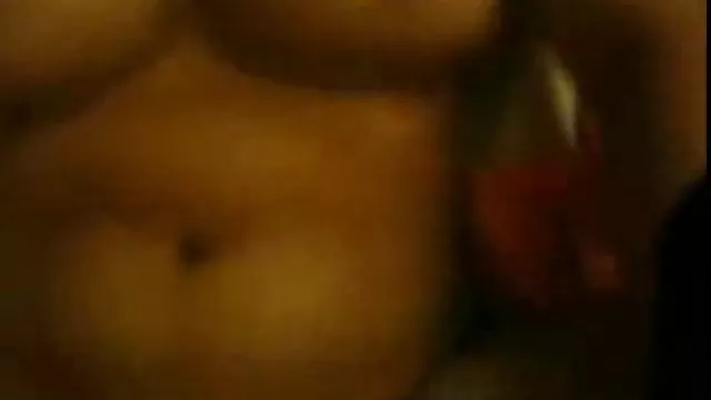 黑幫的金發碧眼的女人和有角的妻子
