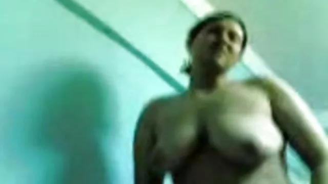 三人組與成熟的乳房
