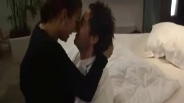 他的愛人喜歡她是一個女性狂熱者